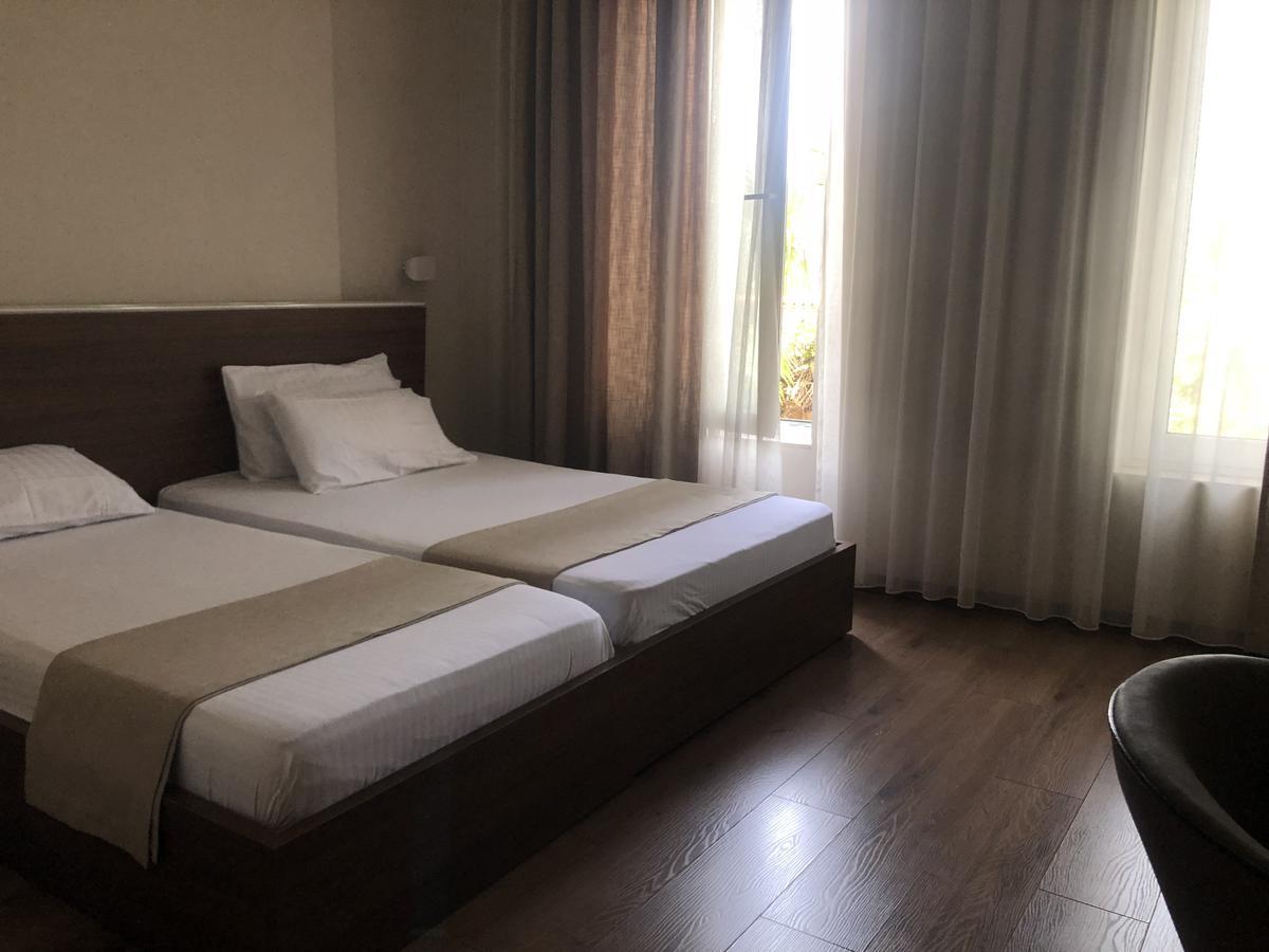 Soleo Hotel Tirana Eksteriør billede