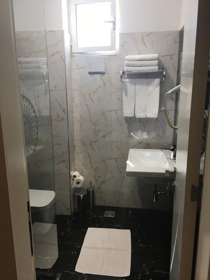 Soleo Hotel Tirana Eksteriør billede