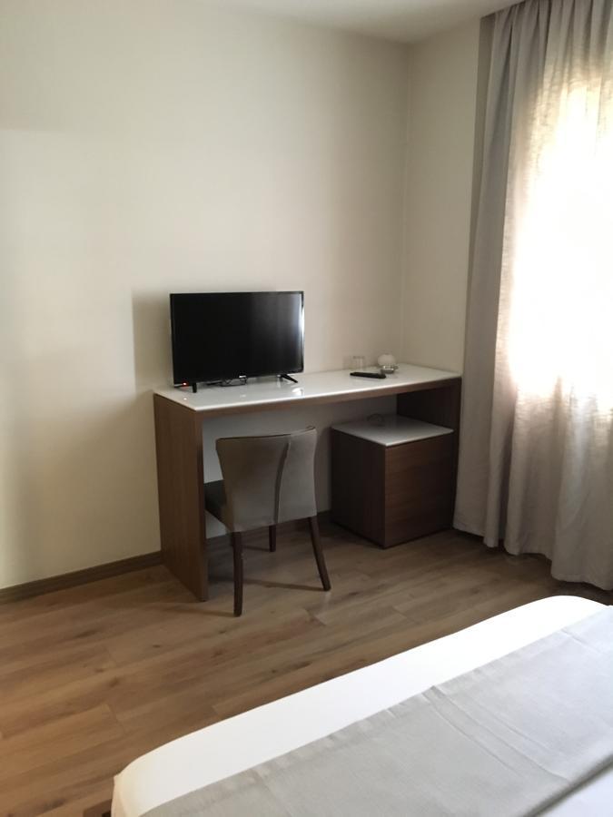 Soleo Hotel Tirana Eksteriør billede