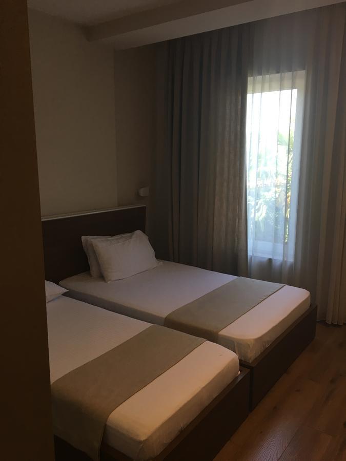 Soleo Hotel Tirana Eksteriør billede