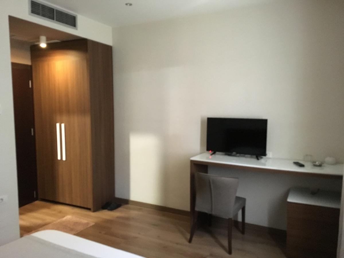 Soleo Hotel Tirana Eksteriør billede